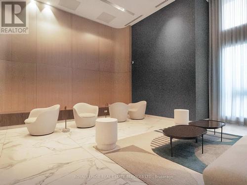 614 - 1195 The Queensway, Toronto, ON - Indoor Photo Showing Other Room