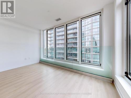 614 - 1195 The Queensway, Toronto, ON - Indoor Photo Showing Other Room