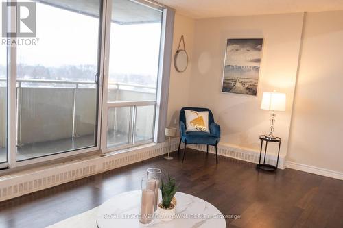 704 - 1338 York Mills Road, Toronto, ON - Indoor