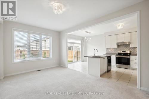5 Legacy Lane, Thorold, ON - Indoor Photo Showing Kitchen