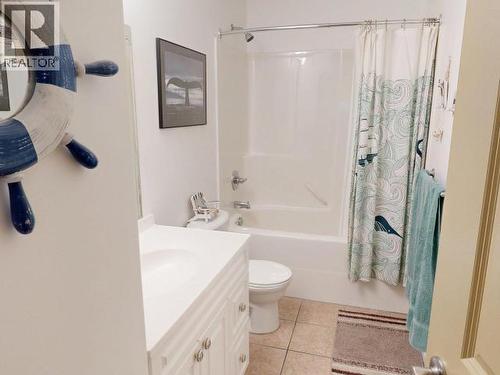 24-4415 Manson Ave, Powell River, BC - Indoor Photo Showing Bathroom