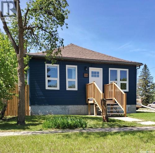 318 Aldridge Street, Bienfait, SK - Outdoor