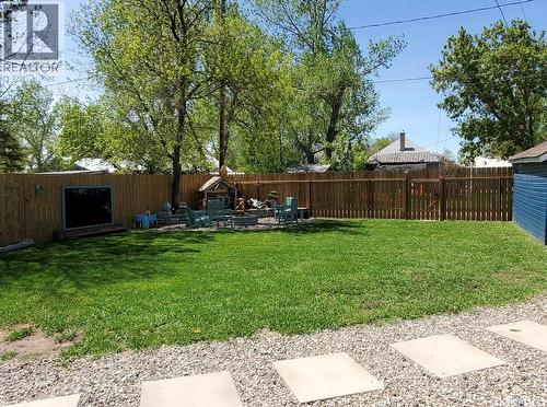 318 Aldridge Street, Bienfait, SK - Outdoor With Backyard
