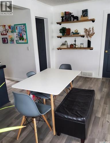 318 Aldridge Street, Bienfait, SK - Indoor