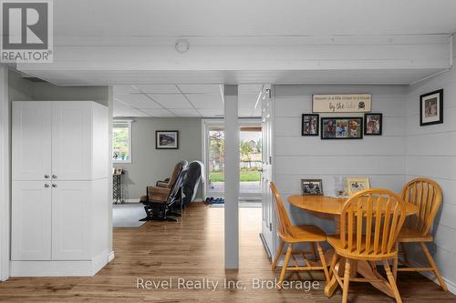 Lower level dining area - 210 Burnett'S Road, Mckellar, ON - Indoor Photo Showing Other Room