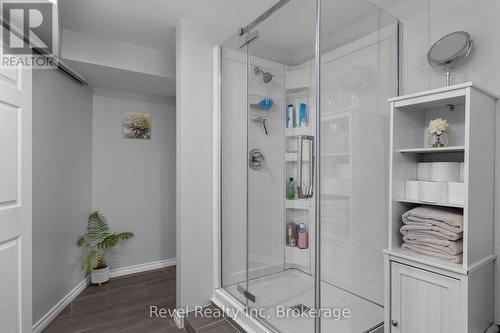 wer level bathroom - 210 Burnett'S Road, Mckellar, ON - Indoor Photo Showing Bathroom