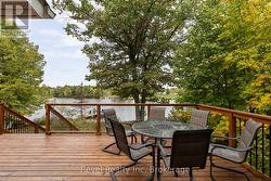 Main Floor Deck over looking lake - 