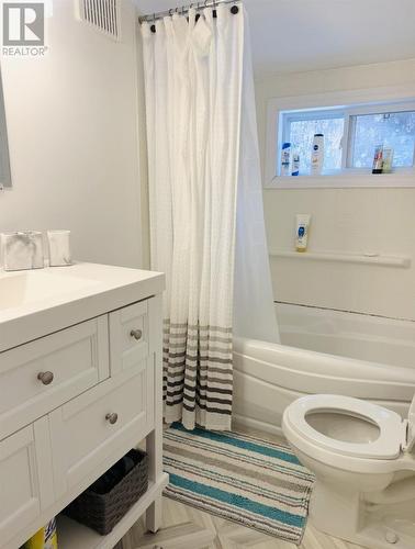 68 Elliott Rd, Sault Ste. Marie, ON - Indoor Photo Showing Bathroom