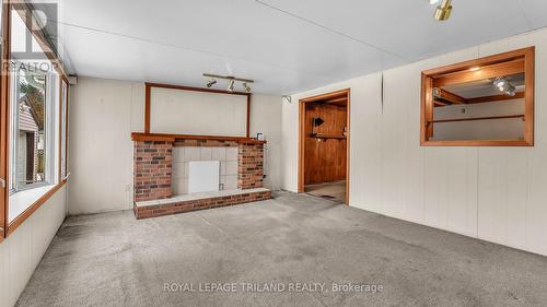 50 Glass Avenue, London East (East N), ON - Indoor With Fireplace