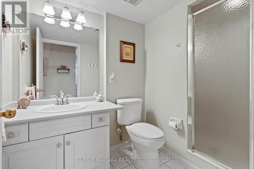 402 - 5100 Dorchester Road, Niagara Falls (Morrison), ON - Indoor Photo Showing Bathroom