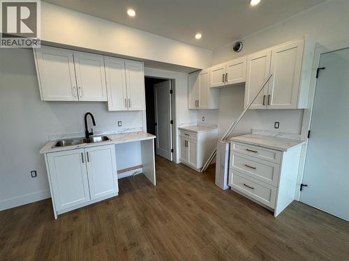 Suite kitchen - 2170 Galore Crescent, Kamloops, BC - Indoor Photo Showing Kitchen