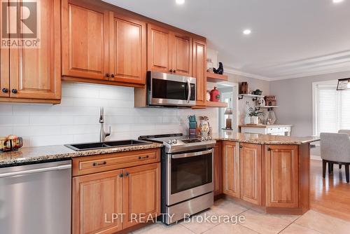 34 Cedar Creek Road, Springwater, ON - Indoor Photo Showing Kitchen With Double Sink