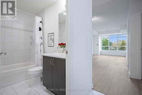 204 - 10 Wilby Crescent, Toronto, ON - Indoor Photo Showing Bathroom