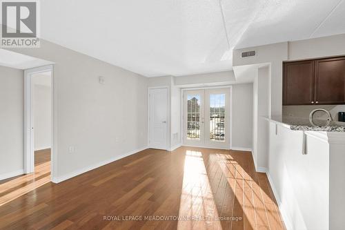 310 - 1470 Main Street E, Milton, ON - Indoor