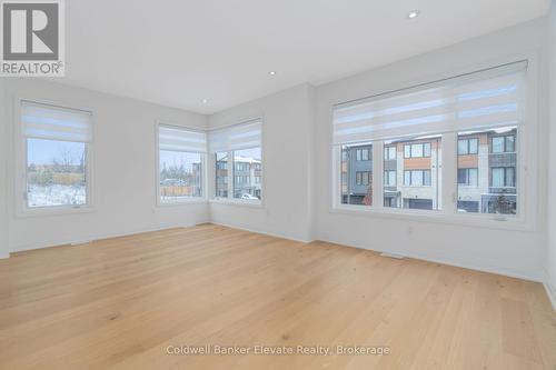 72 Windtree Way, Halton Hills, ON - Indoor Photo Showing Other Room