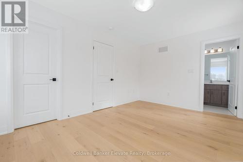 72 Windtree Way, Halton Hills, ON - Indoor Photo Showing Other Room