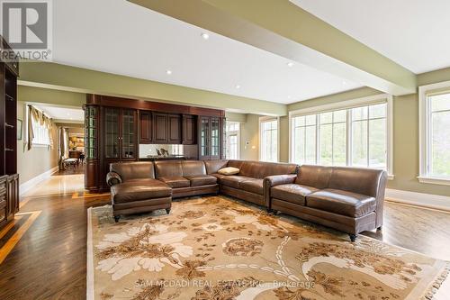 839 Lakeshore Road, Port Colborne, ON - Indoor Photo Showing Living Room