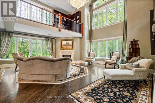 839 Lakeshore Road, Port Colborne, ON - Indoor Photo Showing Living Room