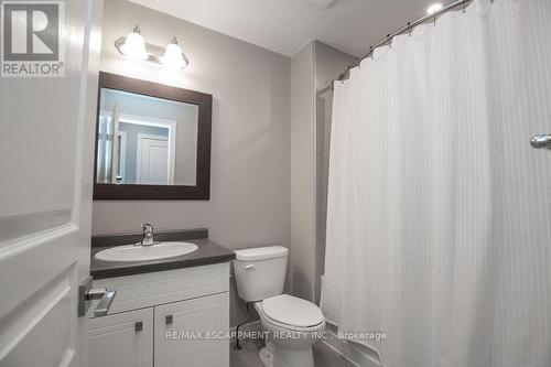 85 Chamomile Drive, Hamilton, ON - Indoor Photo Showing Bathroom