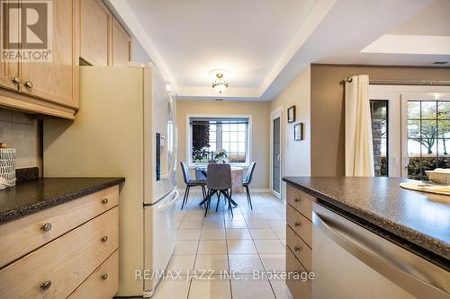 102 - 375 Lakebreeze Drive, Clarington (Newcastle), ON - Indoor Photo Showing Kitchen