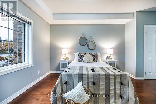 102 - 375 Lakebreeze Drive, Clarington (Newcastle), ON - Indoor Photo Showing Bedroom