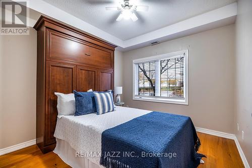 102 - 375 Lakebreeze Drive, Clarington (Newcastle), ON - Indoor Photo Showing Bedroom