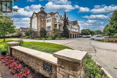 102 - 375 Lakebreeze Drive, Clarington (Newcastle), ON - Outdoor