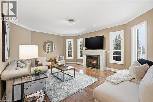4184 Arbourfield Drive, Burlington, ON - Indoor Photo Showing Living Room With Fireplace