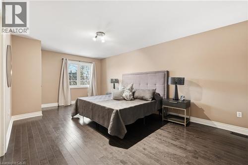 4184 Arbourfield Drive, Burlington, ON - Indoor Photo Showing Bedroom