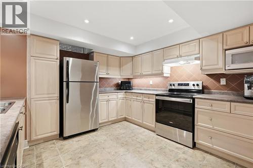 4184 Arbourfield Drive, Burlington, ON - Indoor Photo Showing Kitchen