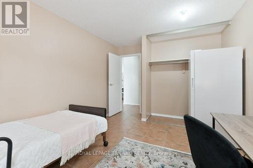 104 - 729 Deveron Crescent, London South (South T), ON - Indoor Photo Showing Bedroom