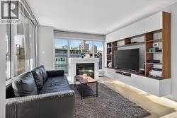 1201 183 KEEFER PLACE  Vancouver, BC V6B 6B9