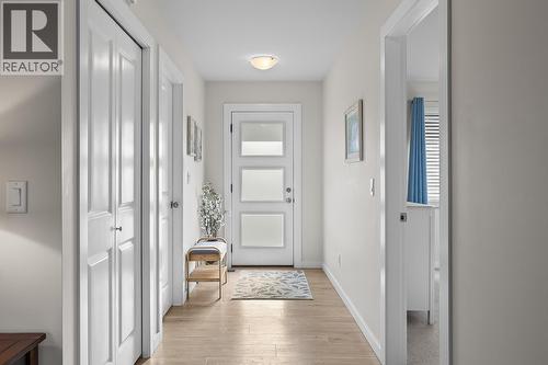 664 Muir Road, Kelowna, BC - Indoor Photo Showing Other Room