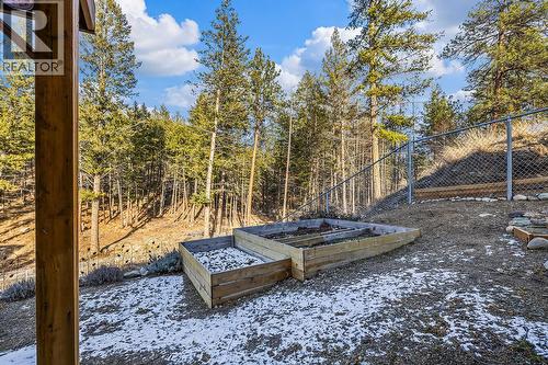 664 Muir Road, Kelowna, BC - Outdoor