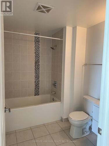 1809 - 195 Bonis Avenue, Toronto, ON - Indoor Photo Showing Bathroom