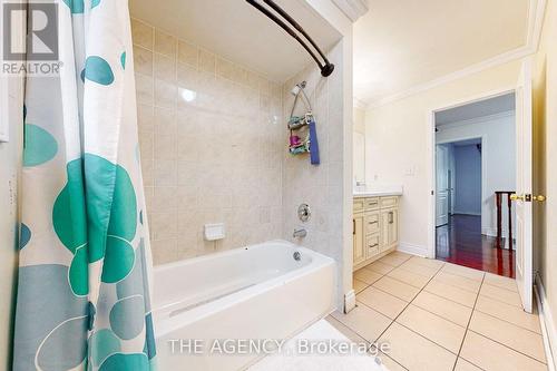 31 Seward Crescent, Ajax, ON - Indoor Photo Showing Bathroom