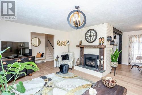640 Victoria Street N, Tweed (Hungerford (Twp)), ON - Indoor Photo Showing Living Room With Fireplace