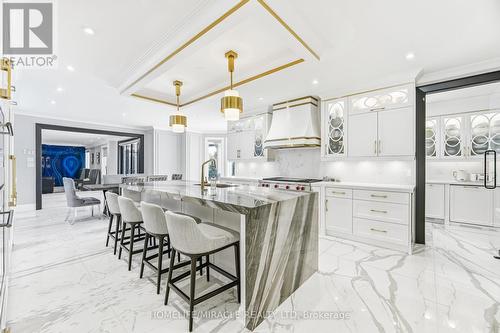 56 Orico Court, Vaughan, ON - Indoor Photo Showing Kitchen With Upgraded Kitchen