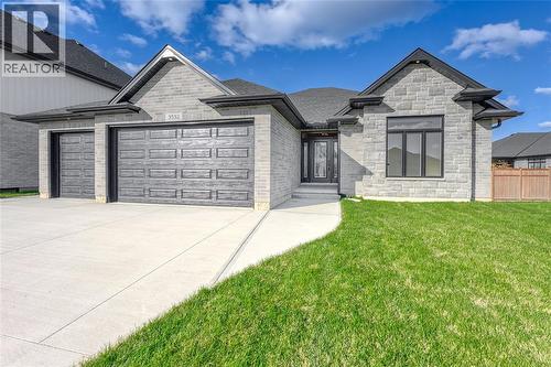 3515 Mia Lane, Plympton-Wyoming, ON - Outdoor