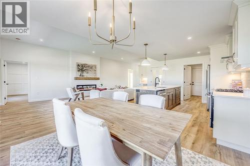 3515 Mia Lane, Plympton-Wyoming, ON - Indoor Photo Showing Other Room