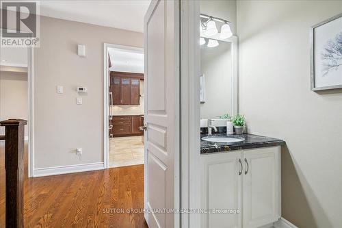 32 Harborn Road, Mississauga, ON - Indoor