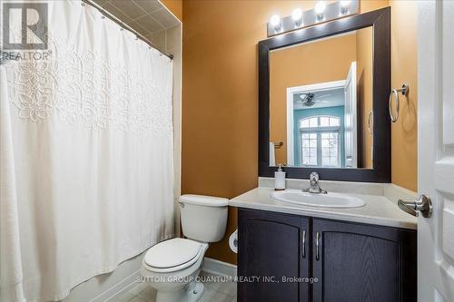 32 Harborn Road, Mississauga, ON - Indoor Photo Showing Bathroom