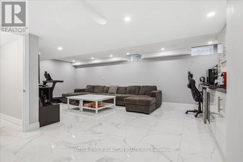 32 Harborn Road, Mississauga, ON - Indoor