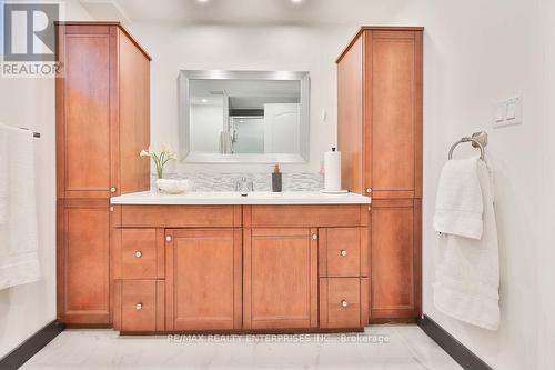 1520 Drymen Crescent, Mississauga, ON - Indoor Photo Showing Bathroom