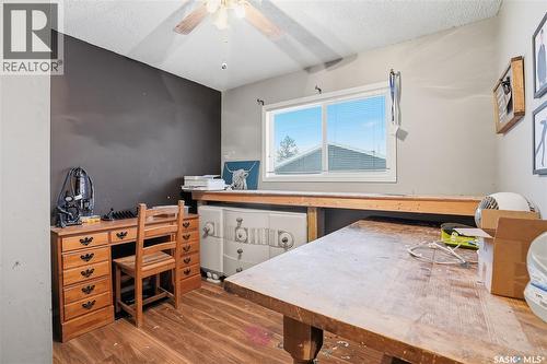 5 4Th Avenue N, Martensville, SK - Indoor