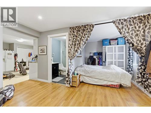 3109 Ensign Way, Kelowna, BC - Indoor Photo Showing Bedroom