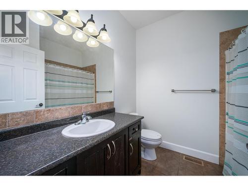 2800 Auburn Road, West Kelowna, BC - Indoor Photo Showing Bathroom