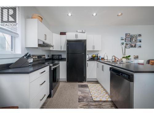 2800 Auburn Road, West Kelowna, BC - Indoor Photo Showing Kitchen With Stainless Steel Kitchen With Double Sink