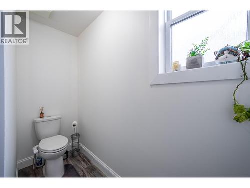 2800 Auburn Road, West Kelowna, BC - Indoor Photo Showing Bathroom