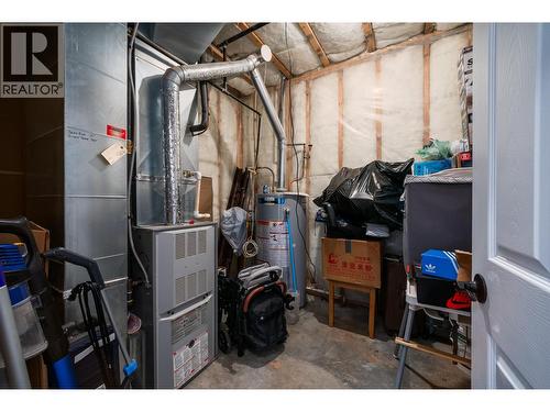 2800 Auburn Road, West Kelowna, BC - Indoor Photo Showing Basement